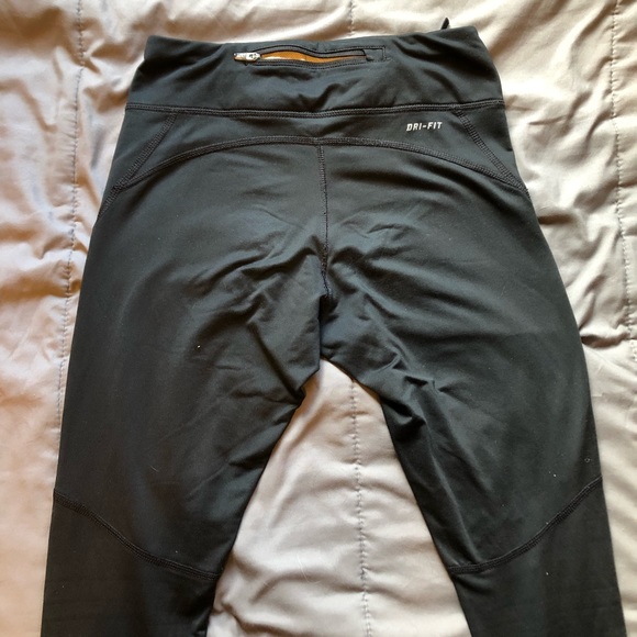 Nike running tights - Picture 2 of 4